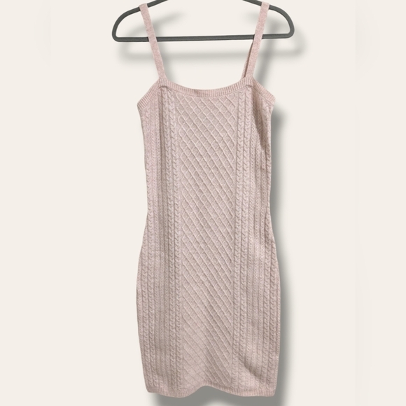 House Of Harlow Pastel Pink Sleeveless Bodycon Cable Knit Sweater Dress Romantic - Picture 1 of 8